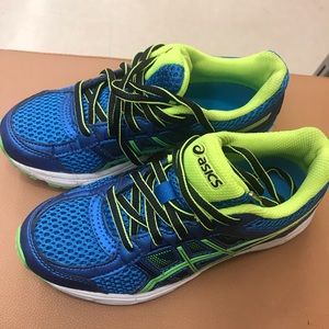 ASICS boy shoes